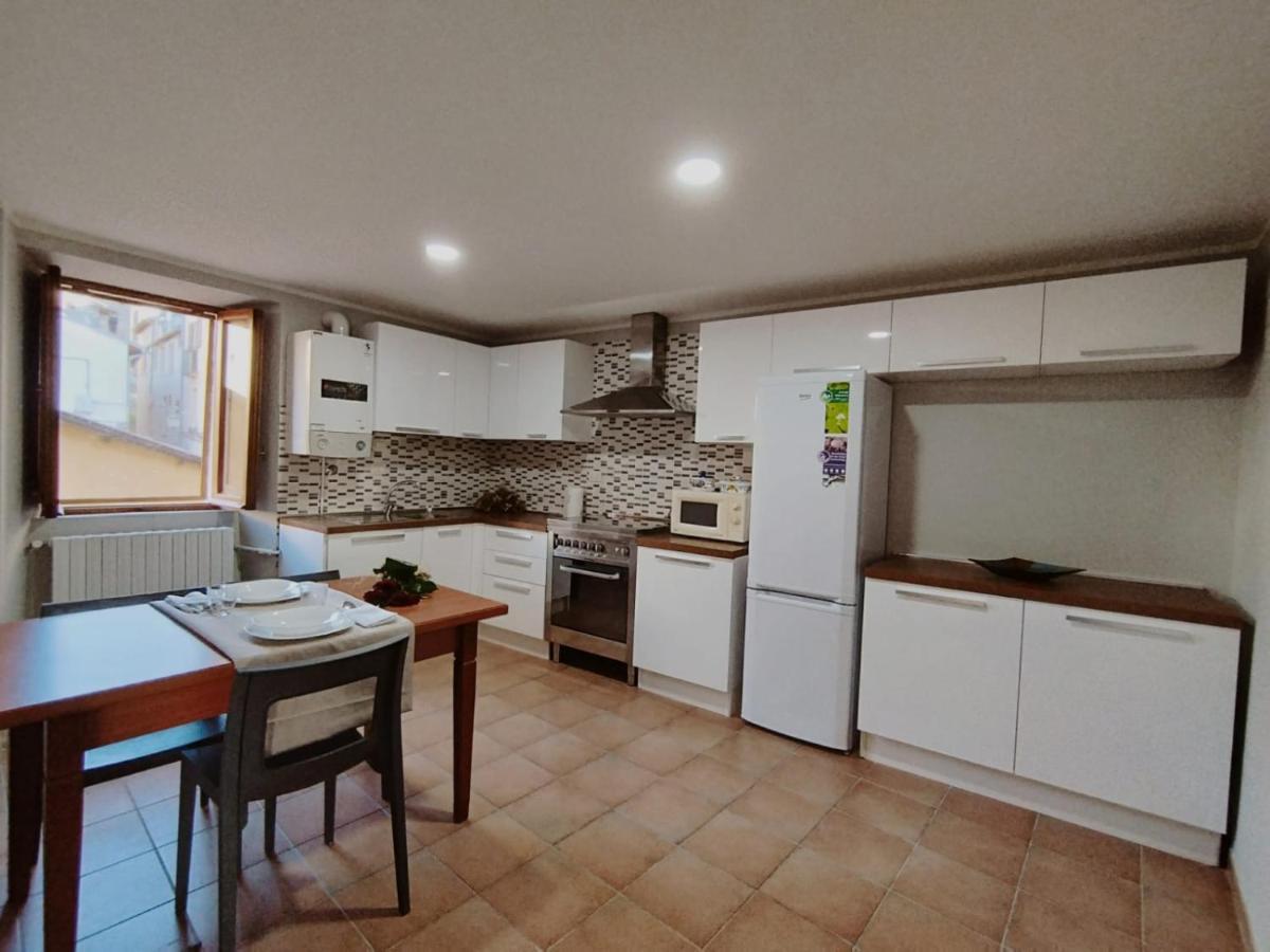 Casa Vacanza "Marinella" Sulmona Bagian luar foto