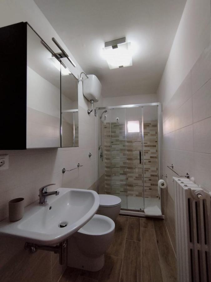 Casa Vacanza "Marinella" Sulmona Bagian luar foto